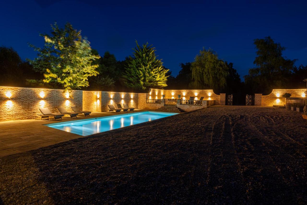 Eastwood Observatory: 12 Bedrooms, Swimming Pool And Tennis Court Hailsham Exteriör bild